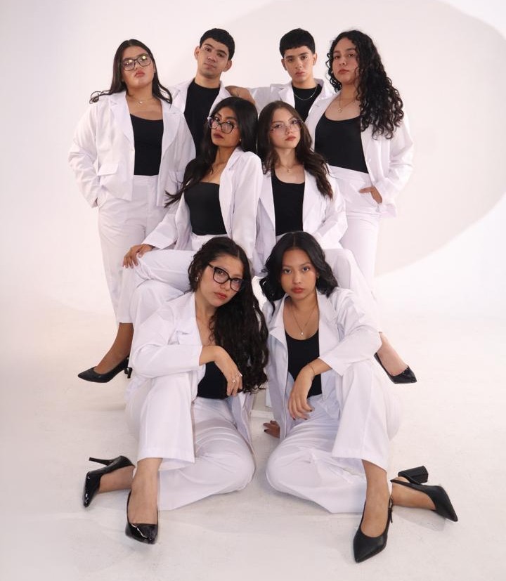 Fotografía del Grupo NOVA